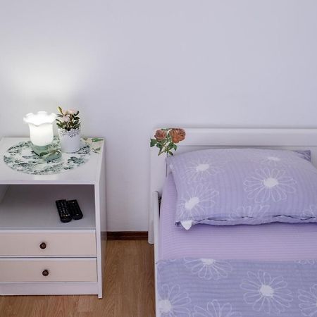 Apartments Makaus ซูเปทาร์สกา ดรากา ภายนอก รูปภาพ